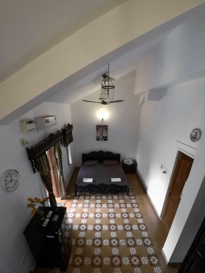 Appartamento O Abrigo Panaji Esterno foto